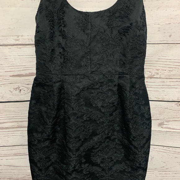 NWT Ann Taylor Sheath Floral Embroidered Dress - Picture 3 of 7